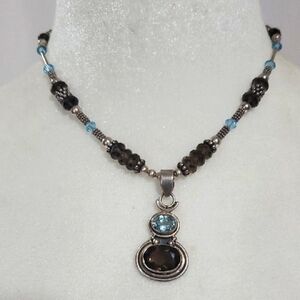 Chic Silver and Blue Beaded Necklace